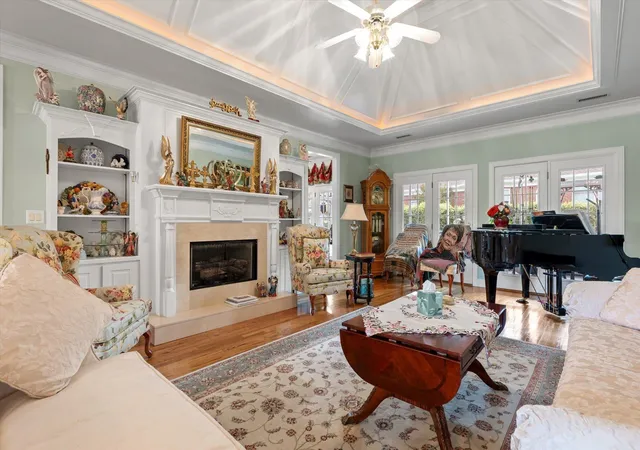 Photo 2 of Single family home for sale at 8215 Paces Fry Xing, Chattanooga, TN 37421 | MLS# 3283731 | Listing updated on 2026-09-11