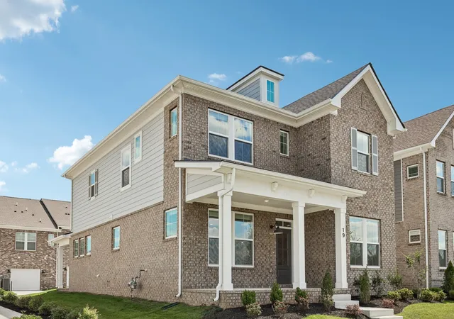 Photo 2 of Single family home for sale at 2705 Wilkinson Pike, Murfreesboro, TN 37129 | MLS# 3285447 | Listing updated on 2026-09-25