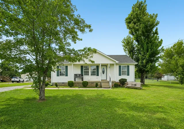 Photo 4 of Single family home for sale at 109 Eagle Crk, Christiana, TN 37037 | MLS# 3286039 | Listing updated on 2026-09-23
