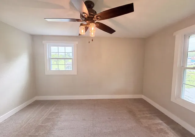 Photo 3 of Single family home for sale at 102 S Valley Rd, Hendersonville, TN 37075 | MLS# 3285474 | Listing updated on 2026-09-15