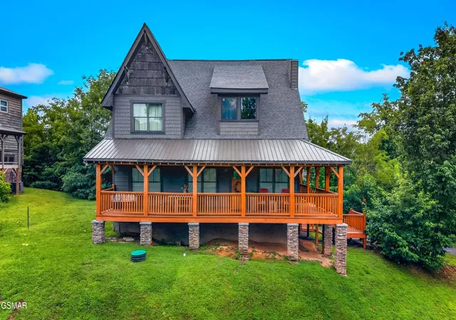 Photo 1 of Single family home for sale at 815 Wattle Blossom Dr, Gatlinburg, TN 37738 | MLS# 3299377 | Listing updated on 2026-09-11