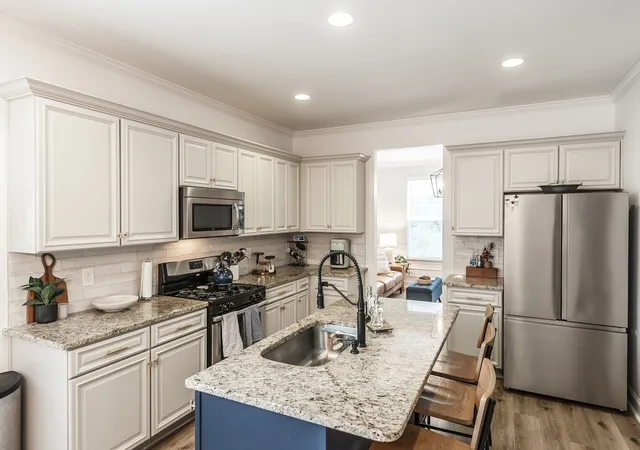Photo 3 of Sale Pending at 330 Tippecanoe Dr, Franklin, TN 37067 | MLS# 3301978 | Listing updated on 2026-09-14