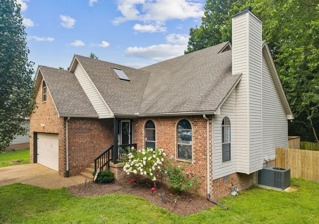 Photo 1 of Single family home for sale at 508 Waywood Ct, Antioch, TN 37013 | MLS# 3287934 | Listing updated on 2026-09-13