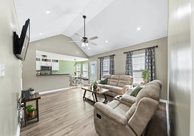 Photo 2 of Single family home for sale at 2673 Forest Run Dr, Lewisburg, TN 37091 | MLS# 3304314 | Listing updated on 2026-10-06