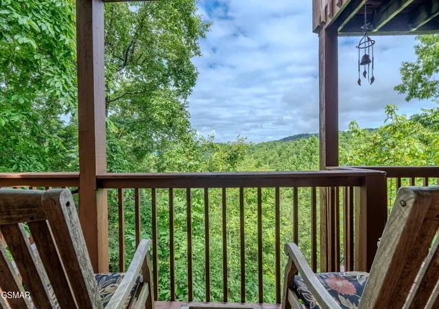 Photo 2 of Single family home for sale at 3639 Moonshine Way, Gatlinburg, TN 37738 | MLS# 3591719 | Listing updated on 2026-09-14
