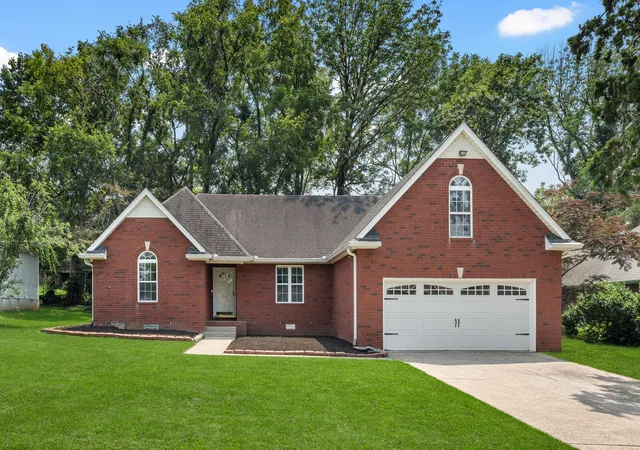Photo 1 of Single family home for sale at 616 Woodland Hills Dr, La Vergne, TN 37086 | MLS# 3297793 | Listing updated on 2026-09-11