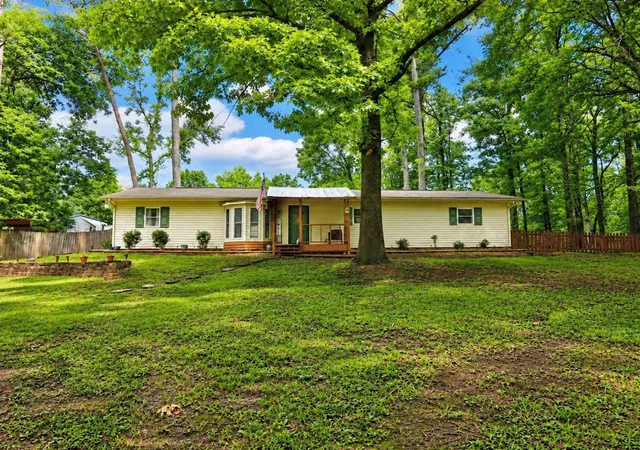 Photo 2 of Single family home for sale at 147 Norwood Dr Se, Cleveland, TN 37323 | MLS# 3287554 | Listing updated on 2026-09-11