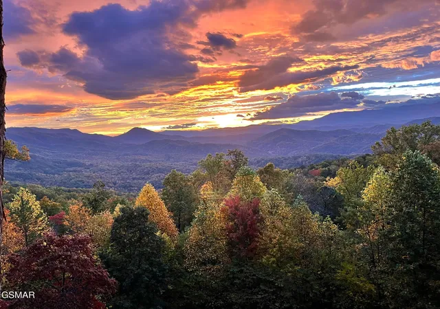 Photo 2 of Single family home for sale at 714 Shell Mountain Rd, Sevierville, TN 37876 | MLS# 3302088 | Listing updated on 2026-09-11