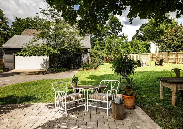 Photo 3 of Single family home for sale at 328 11th Avenue N, Franklin, TN 37064 | MLS# 3306291 | Listing updated on 2026-09-23