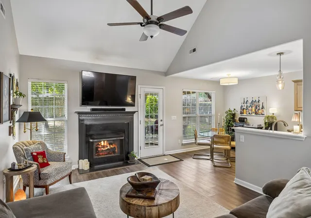 Photo 4 of Single family home for sale at 2012 Patrick Way, Spring Hill, TN 37174 | MLS# 3305116 | Listing updated on 2026-10-05