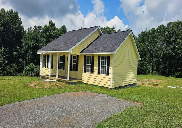 Photo 2 of Single family home for sale at 1508 Bennie Camp Rd, Dunlap, TN 37327 | MLS# 3288230 | Listing updated on 2026-10-01