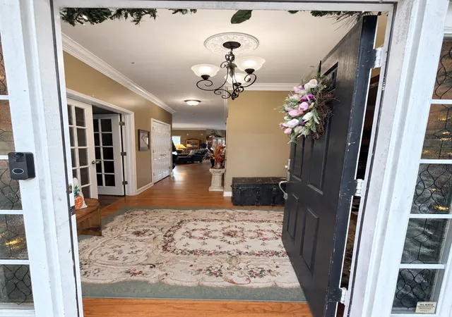 Photo 3 of Single family home for sale at 7524 Woodstream Dr, Nashville, TN 37221 | MLS# 3297932 | Listing updated on 2026-09-14