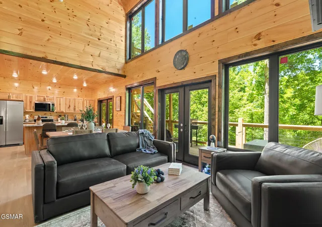 Photo 4 of Single family home for sale at 3307 Shagbark Hickory Ridge, Sevierville, TN 37862 | MLS# 3288839 | Listing updated on 2026-10-02