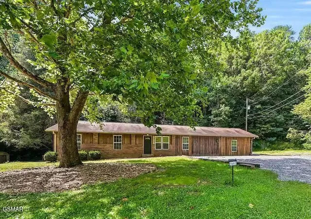 Photo 1 of Single family home for sale at 1643 Arron Way, Sevierville, TN 37876 | MLS# 3510501 | Listing updated on 2026-10-12