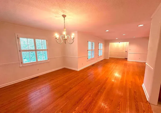 Photo 4 of Single family home for sale at 2220 Edgewater Dr NW, Cleveland, TN 37311 | MLS# 3298097 | Listing updated on 2026-09-11