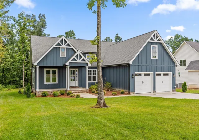 Photo 2 of Single family home for sale at 2772 Mowbray Pike, Soddy Daisy, TN 37379 | MLS# 3512807 | Listing updated on 2026-09-11