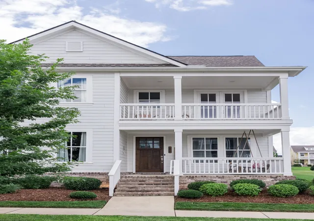 Photo 3 of Single family home for sale at 3453 Milford Dr, Thompsons Station, TN 37179 | MLS# 3301925 | Listing updated on 2026-10-01