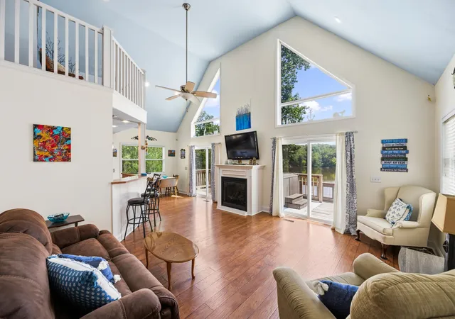 Photo 4 of Single family home for sale at 247 Featherfoot Pkwy Loop, Parsons, TN 38363 | MLS# 3305241 | Listing updated on 2026-09-22