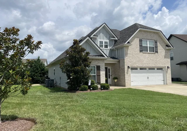 Photo 1 of Single family home for sale at 303 Edna May Dr, Murfreesboro, TN 37128 | MLS# 3302569 | Listing updated on 2026-10-28