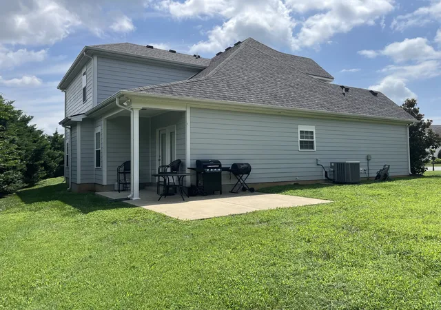 Photo 2 of Single family home for sale at 303 Edna May Dr, Murfreesboro, TN 37128 | MLS# 3302569 | Listing updated on 2026-10-28
