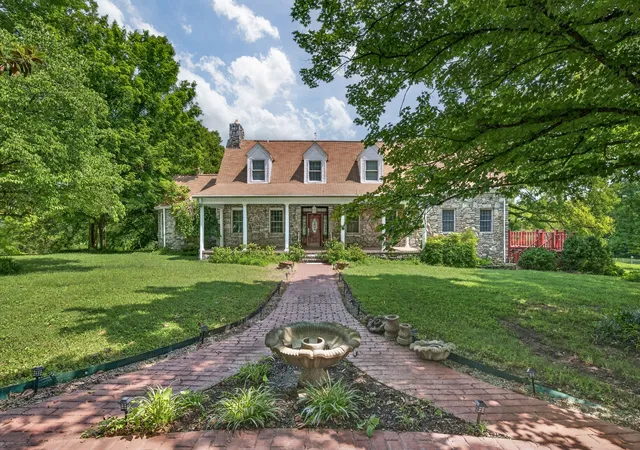 Photo 1 of Single family home for sale at 135 Clayton Ln, Fayetteville, TN 37334 | MLS# 3309087 | Listing updated on 2026-09-09