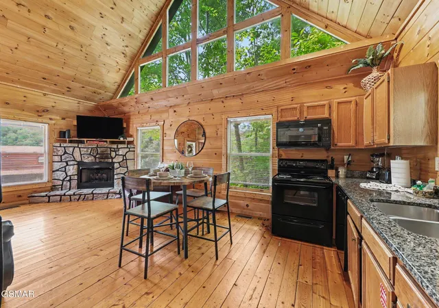Photo 3 of Single family home for sale at 2434 N School House Gap Rd, Sevierville, TN 37876 | MLS# 3304146 | Listing updated on 2026-09-22