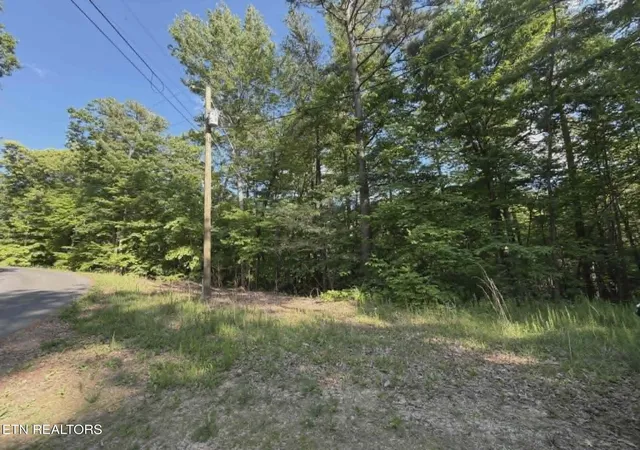 Photo 4 of Land for sale at 0 Fox Hunters Ln, Sevierville, TN 37876 | MLS# 3536076 | Listing updated on 2026-09-11