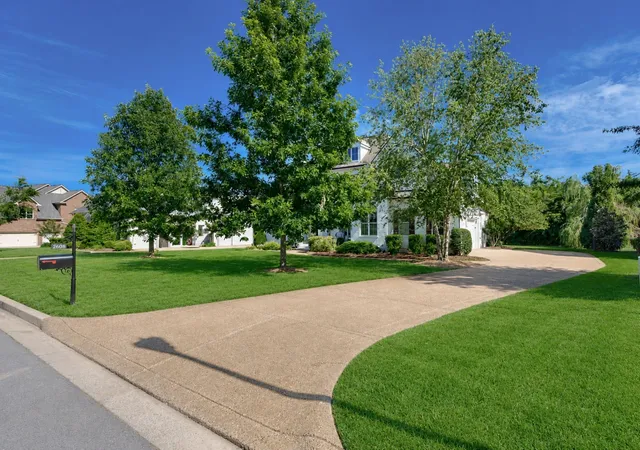 Photo 4 of Single family home for sale at 2608 Benington Pl, Nolensville, TN 37135 | MLS# 3305425 | Listing updated on 2026-10-05