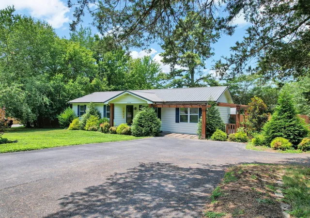 Photo 3 of Single family home for sale at 3390 Buchanan Rd SE, Cleveland, TN 37323 | MLS# 3304669 | Listing updated on 2026-09-15