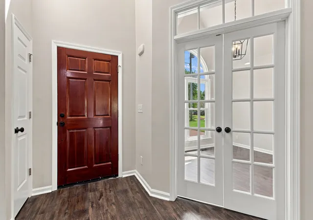 Photo 3 of Single family home for sale at 2946 Iroquois Dr, Thompsons Station, TN 37179 | MLS# 3527717 | Listing updated on 2026-10-08