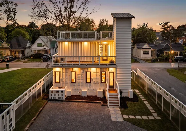 Photo 3 of Single family home for sale at 1604 S Orchard Knob Ave, Chattanooga, TN 37404 | MLS# 3305470 | Listing updated on 2026-10-05