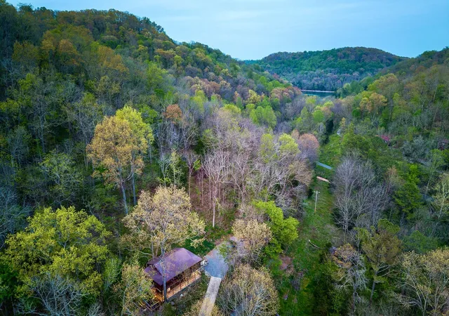 Photo 3 of Single family home for sale at 510 Wilson Dr, Smithville, TN 37166 | MLS# 3306266 | Listing updated on 2026-09-14