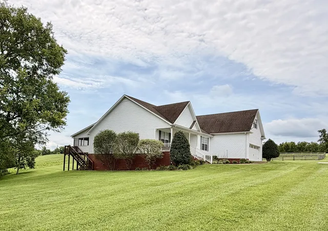 Photo 1 of Single family home for sale at 711 Milky Way Dr, Pulaski, TN 38478 | MLS# 3306211 | Listing updated on 2026-10-10