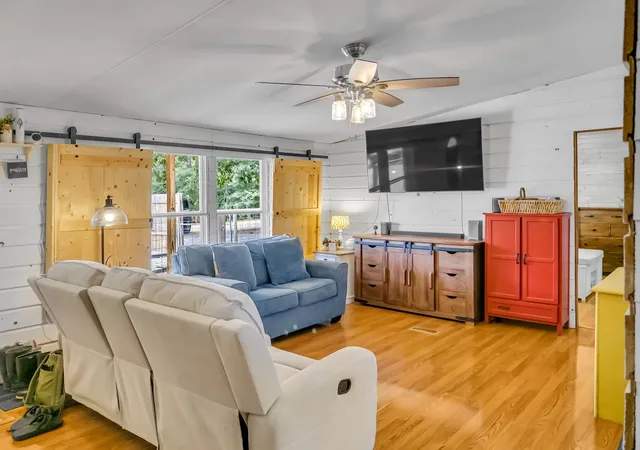 Photo 1 of Manufactured home for sale at 262 Woodland Hts Rd, Centerville, TN 37033 | MLS# 3306191 | Listing updated on 2026-09-11
