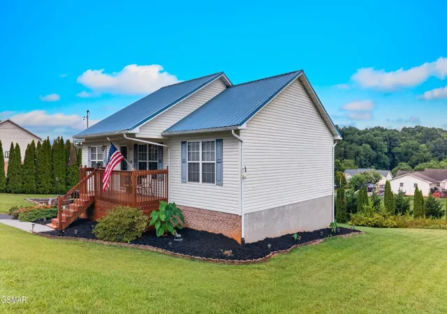 Photo 3 of Single family home for sale at 1787 Sand Plant Rd, Sevierville, TN 37876 | MLS# 3591738 | Listing updated on 2026-09-15