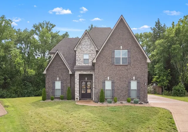 Photo 1 of Single family home for sale at 905 Brileigh Mae Pass, Smyrna, TN 37167 | MLS# 3306162 | Listing updated on 2026-09-11