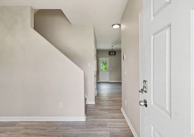 Photo 2 of Townhouse for sale at 2233 Bee Hive Dr, Columbia, TN 38401 | MLS# 3306418 | Listing updated on 2026-09-29