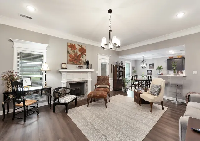 Photo 3 of Single family home for sale at 102 Gatewick Dr, Jackson, TN 38305 | MLS# 3312134 | Listing updated on 2026-09-25
