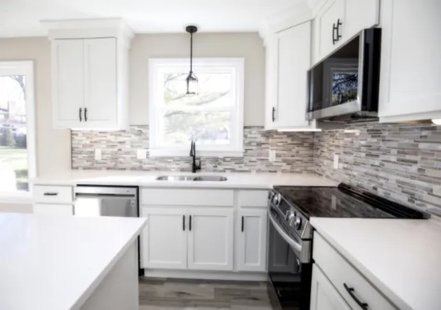 Photo 3 of Single family home for sale at 124 Jefferson Dr, Hendersonville, TN 37075 | MLS# 3306457 | Listing updated on 2026-10-05