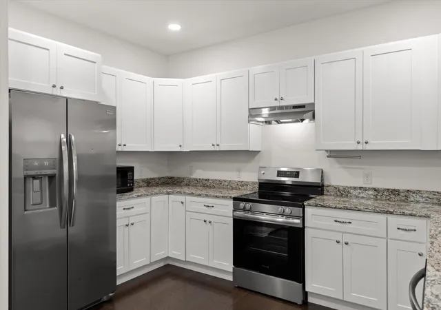 Photo 2 of Single family home for sale at 3007 Curtis St, Chattanooga, TN 37406 | MLS# 3306395 | Listing updated on 2026-10-01