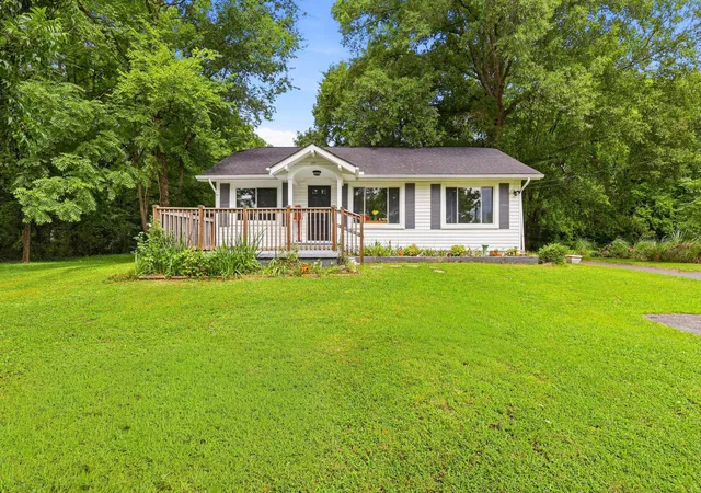 Photo 3 of Single family home for sale at 175 Dietz Rd, Ringgold, GA 30736 | MLS# 3306709 | Listing updated on 2026-10-05