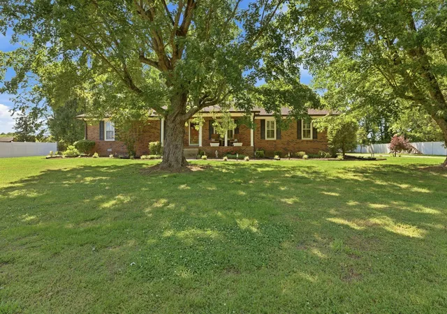 Photo 2 of Single family home for sale at 88 Riverbend Dr, Woodbury, TN 37190 | MLS# 3306717 | Listing updated on 2026-09-23