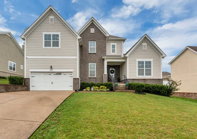 Photo 2 of Single family home for sale at 2815 Trentview Ln, Columbia, TN 38401 | MLS# 3309357 | Listing updated on 2026-09-28