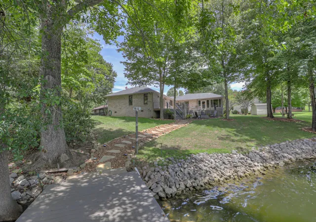 Photo 2 of Single family home for sale at 117 Lake St, Estill Springs, TN 37330 | MLS# 3309495 | Listing updated on 2026-09-12