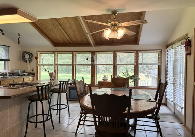 Photo 3 of Single family home for sale at 576 Vandagriff Rd, Mc Minnville, TN 37110 | MLS# 3309162 | Listing updated on 2026-09-28
