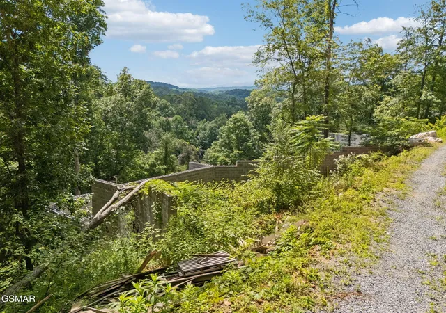 Photo 3 of Land for sale at 1738 Bassett Way, Sevierville, TN 37876 | MLS# 3309362 | Listing updated on 2026-09-11