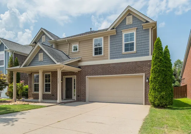 Photo 3 of Single family home for sale at 2105 Bedford Bnd, Mount Juliet, TN 37122 | MLS# 3516429 | Listing updated on 2026-10-06
