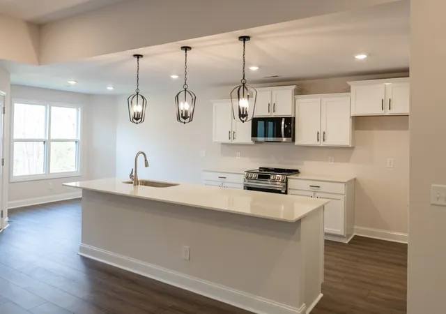 Photo 2 of Single family home for sale at 10 Miller Farm, Clarksville, TN 37043 | MLS# 3311454 | Listing updated on 2026-09-22