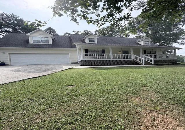 Photo 1 of Single family home for sale at 3853 Harrison Pike, Cleveland, TN 37311 | MLS# 3311709 | Listing updated on 2026-09-14