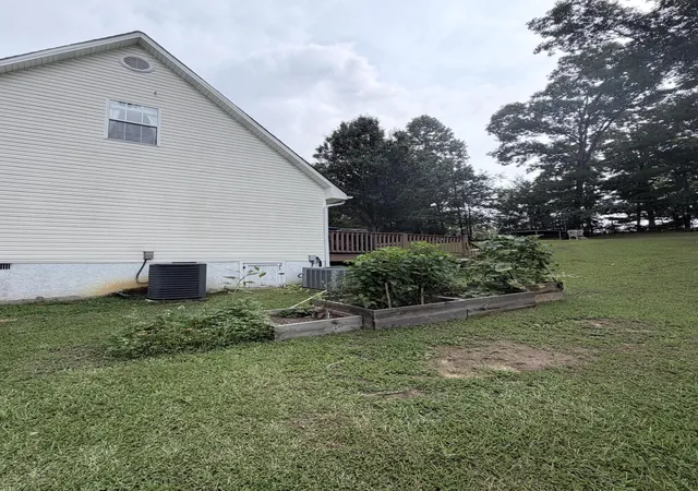 Photo 4 of Single family home for sale at 3853 Harrison Pike, Cleveland, TN 37311 | MLS# 3311709 | Listing updated on 2026-09-14